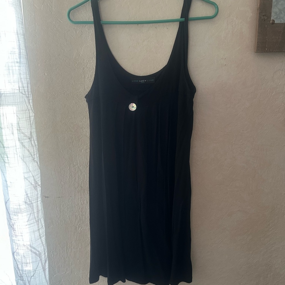 Von Vonni Black Fitted Sleeveless Tank Top